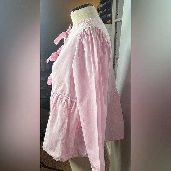 Coquette Girl, Feminine Pink Bow-Accent Long Sleeve Top. Size Small. - Picture 2 of 9
